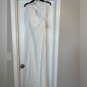 White Sequin Moda Glam Boutique Dress - Size 8